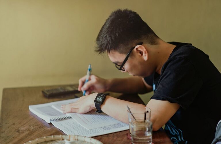 Conteúdos recorrentes nas provas Enem por disciplina!